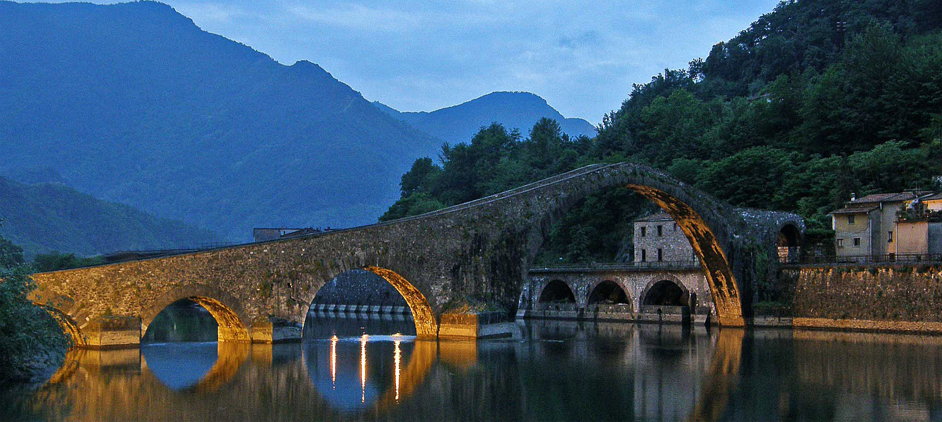 Ponte De Diavolo, Italy